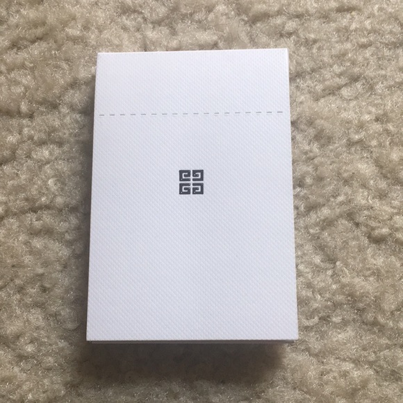 Authentic Givenchy Slides - Picture 11 of 12